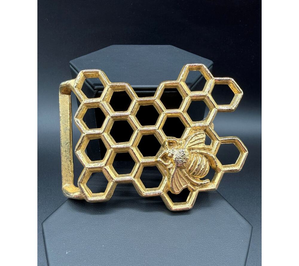 Gold Tone Honeycomb & Bee Belt Buckle